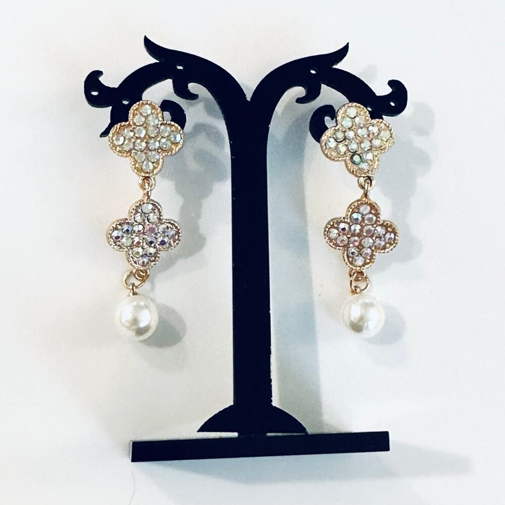 Rhinestone Drop Clover Earrings with pearl charm